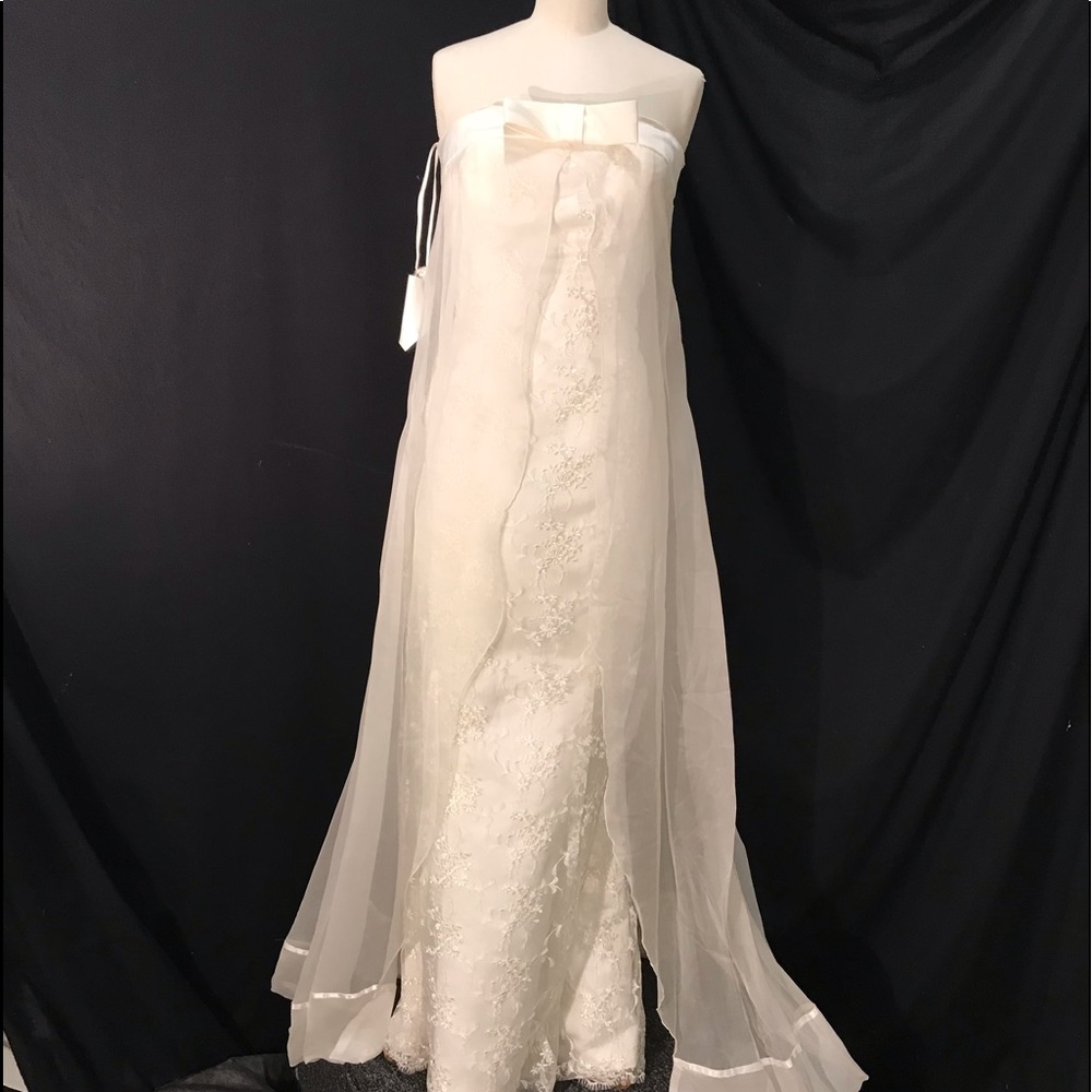 Designer Wedding Dress Gown Ivory Silk 12 No Train Strapless Bow NEW